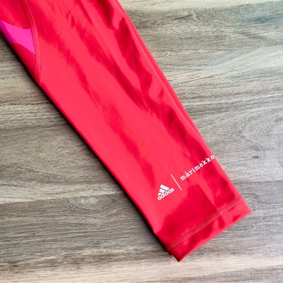 NWT Adidas x Marimekko Tech fit Prime Long Tights Red Geometric Print Size S - Picture 11 of 15